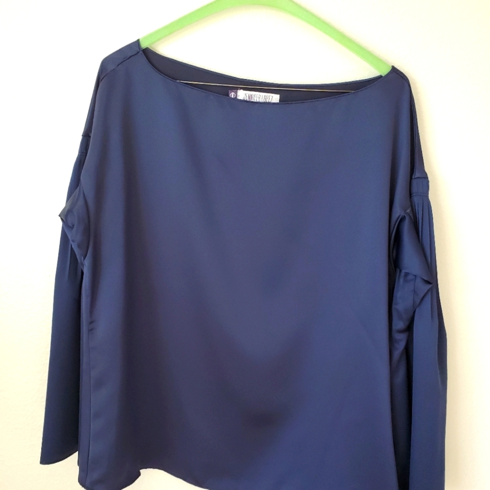 Jennifer Lopez blouse